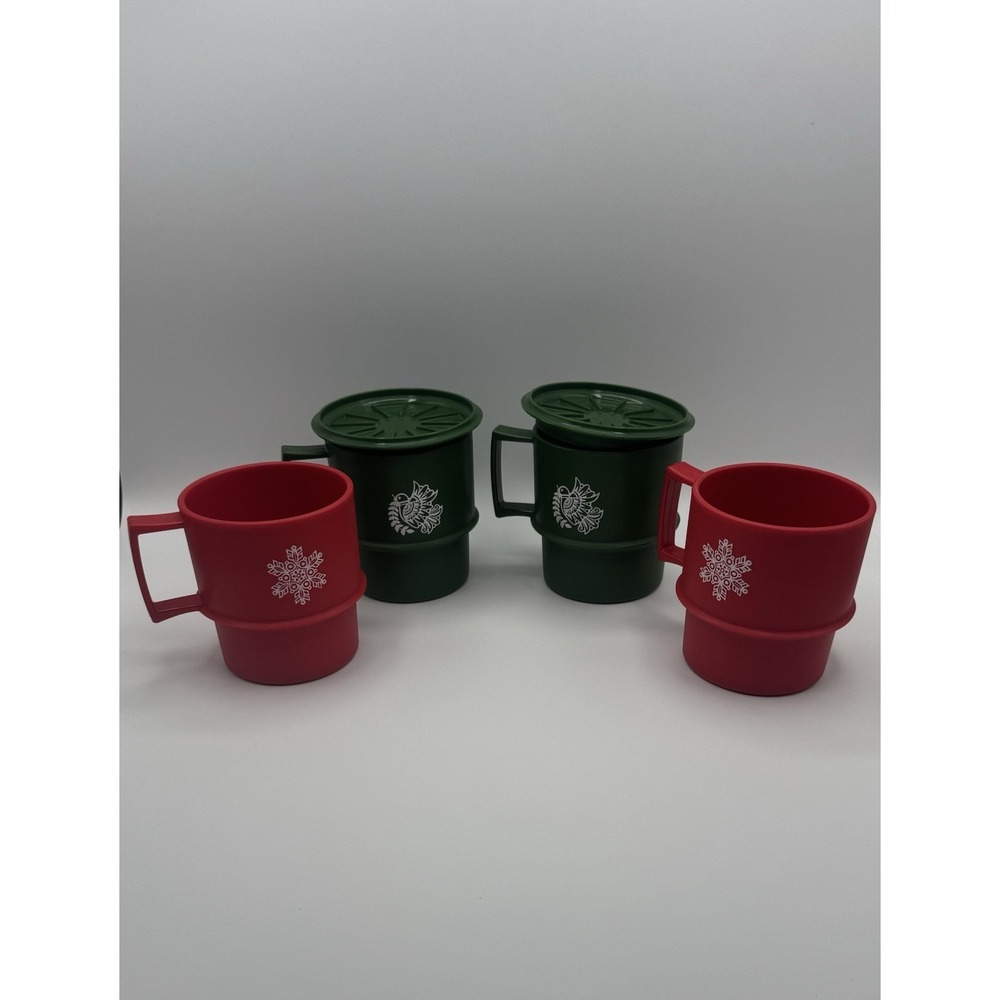 Set of 4 Tupperware Mugs Christmas Holiday Cups Red‎ Green 2 Coasters/Lids Vtg